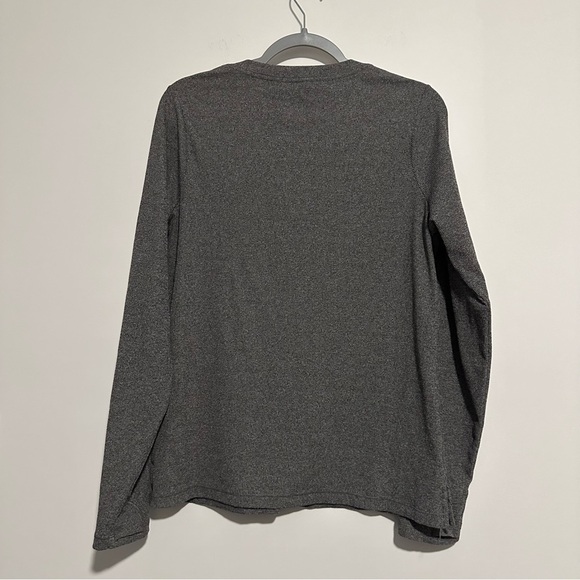 athleta uptempo ribbed henley grey long sleeve top - Picture 3 of 9